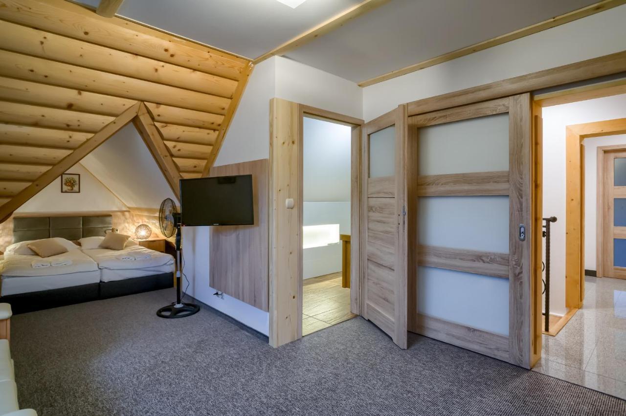 Willa Na Skarpie Szczawnica Bagian luar foto