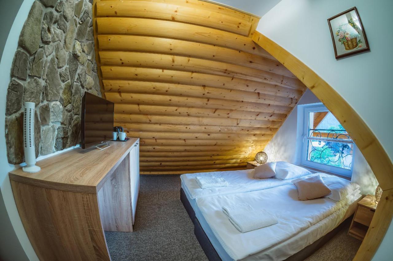 Willa Na Skarpie Szczawnica Bagian luar foto